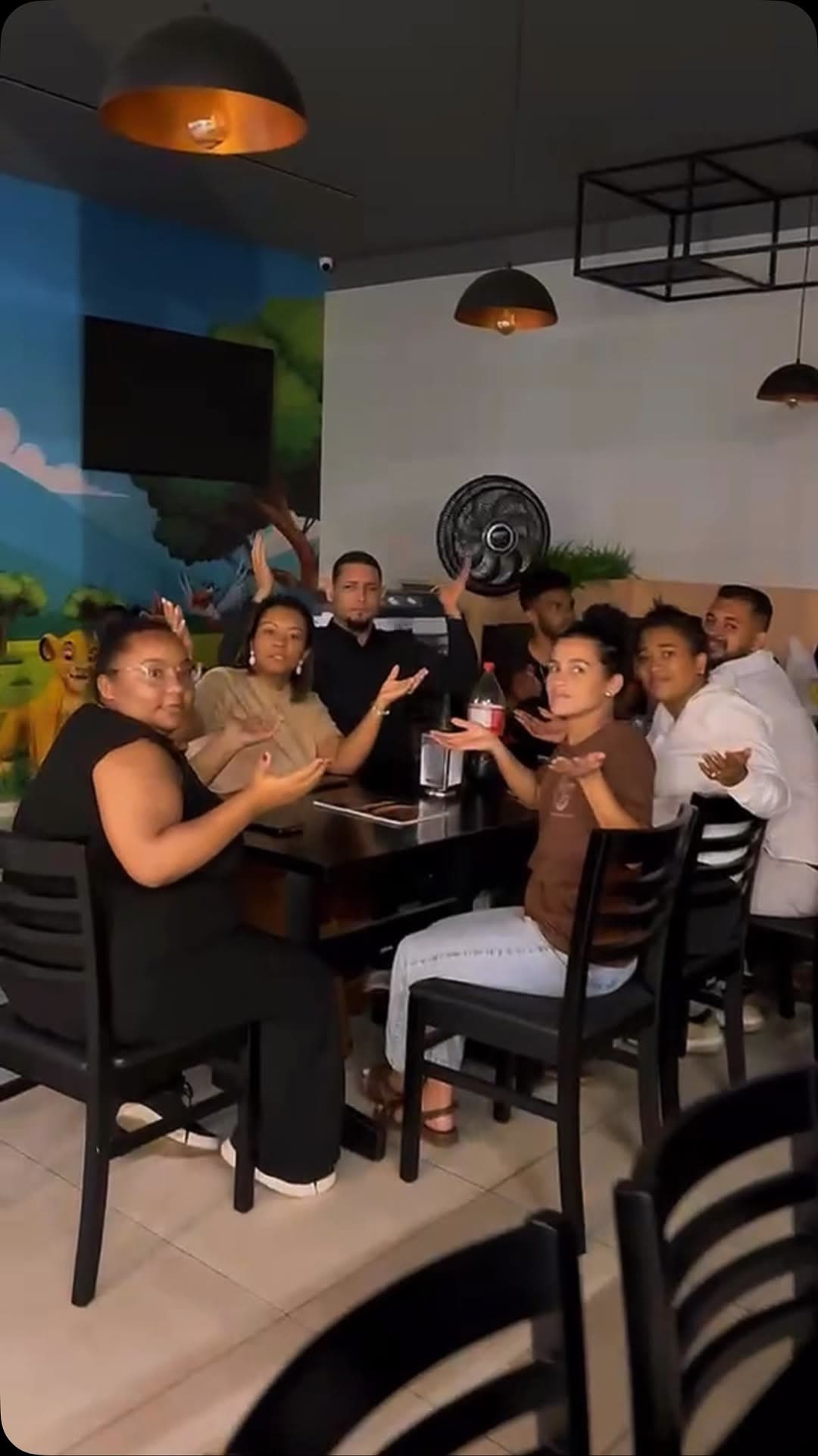 Clientes no salão